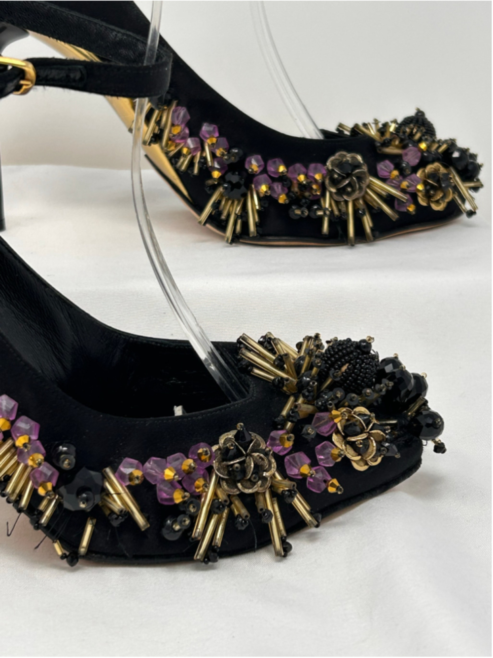 Oscar de la Renta 39.5 Black Satin Embellished Stiletto Pumps Beaded Gold - Picture 2 of 13